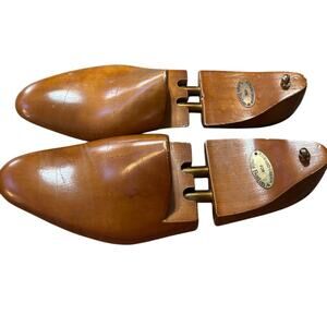 Edward Green for Louis Boston wooden men’s shoe trees (size 11.5)